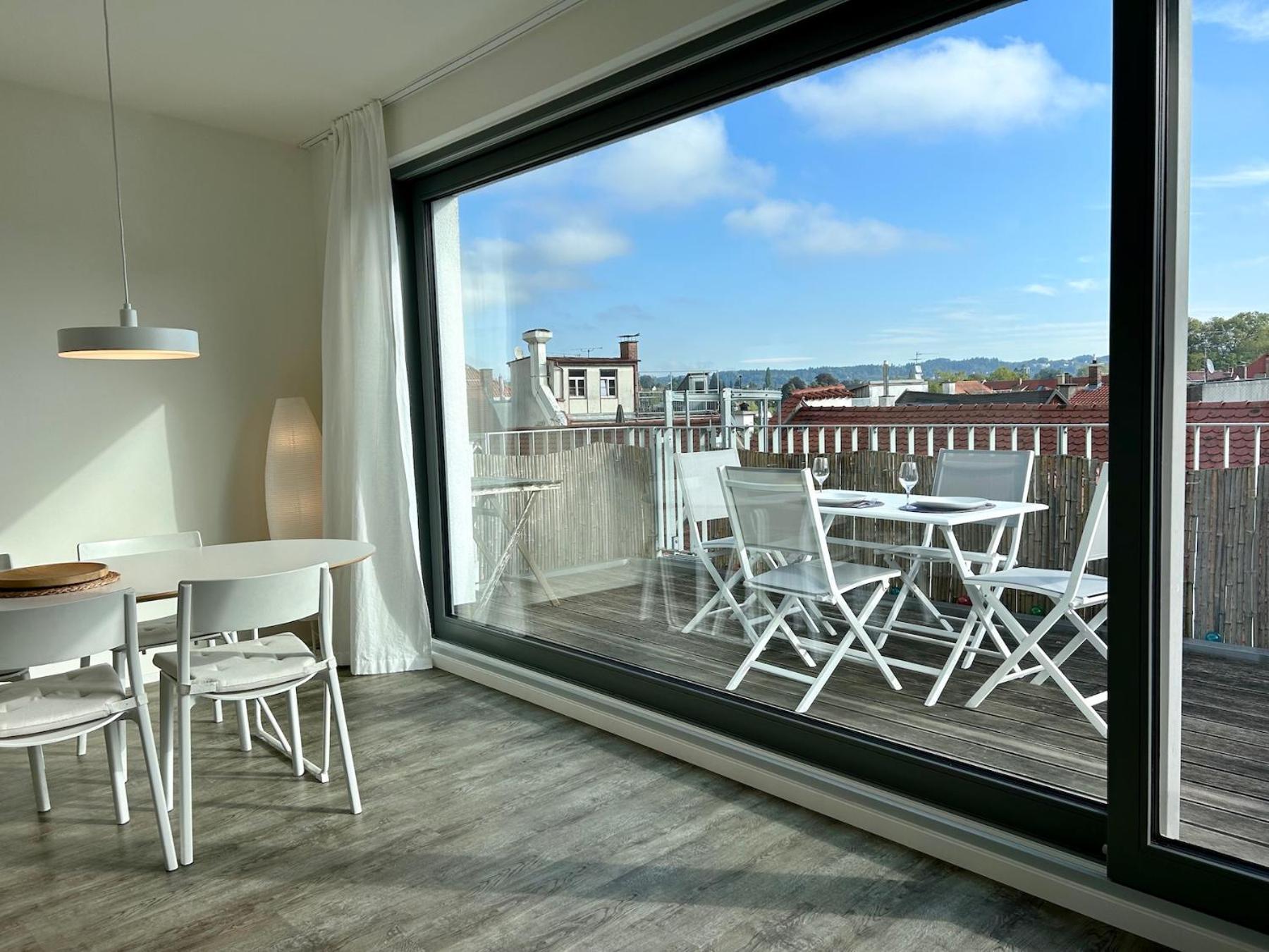 Ferienwohnung Fumi - Maisonette Im Sanierten Altbau Mit Grosser Dachterrasse Und Blick Ueber Die Insel New Translation Exteriér fotografie